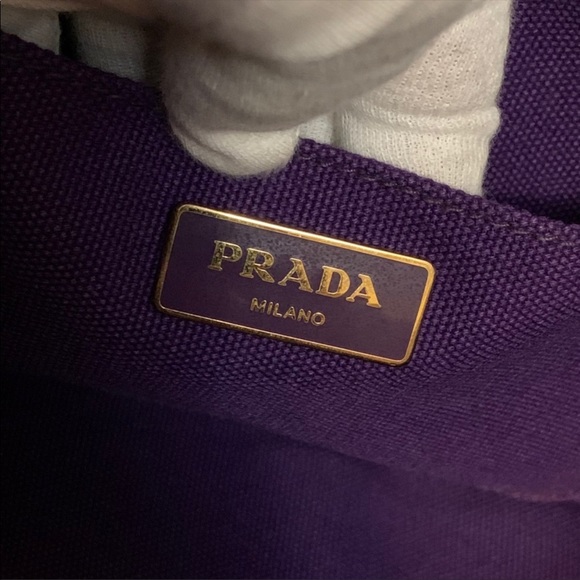 Rare purple Prada tote - Picture 4 of 9
